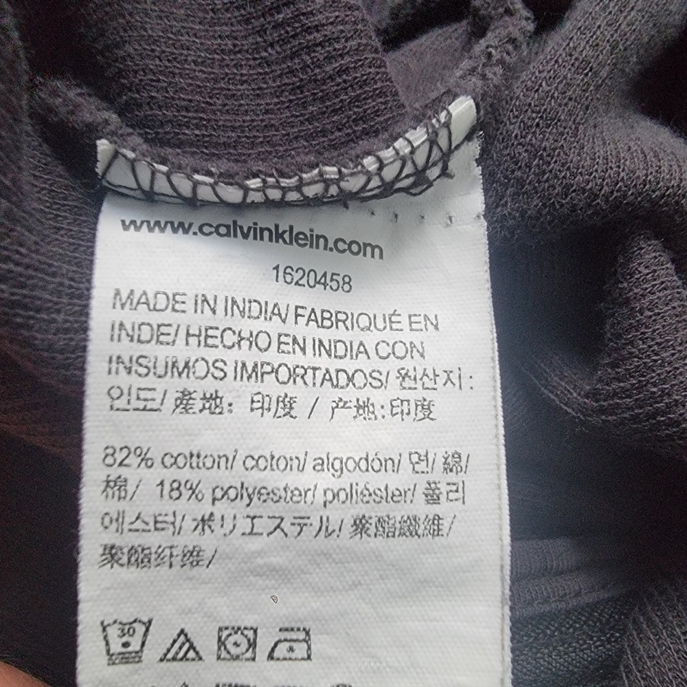 Calvin Klein Zip Up - Picture 5 of 5